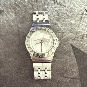 New England Patriots Silver Watch